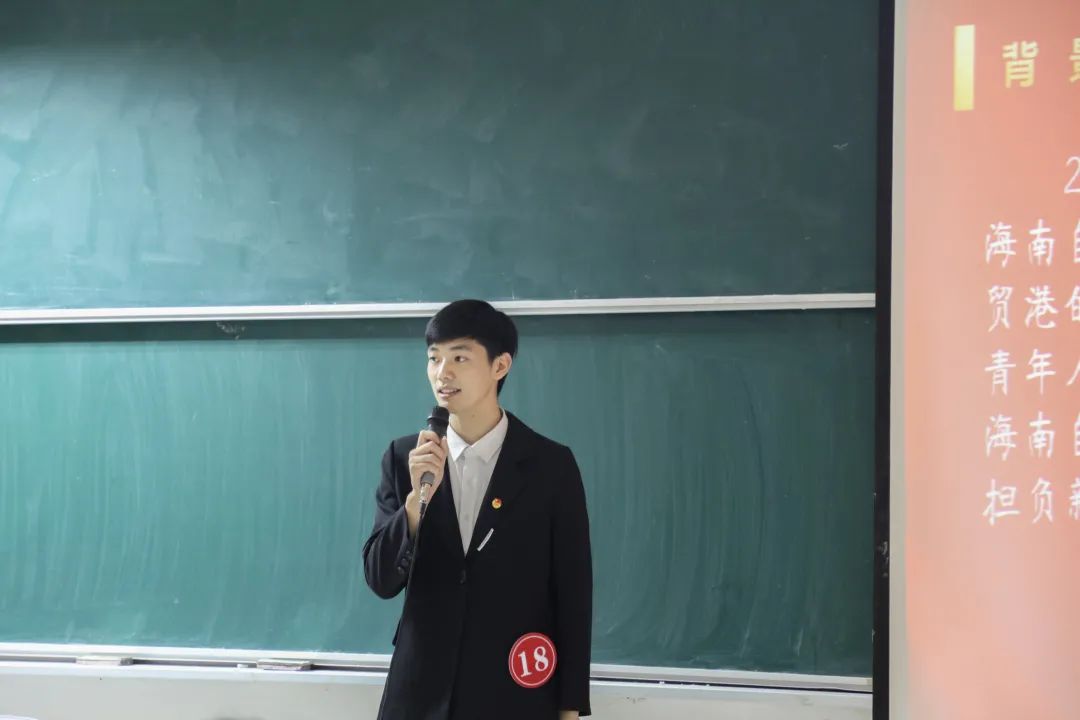 我校大学生教师技能大赛总决赛顺利落下帷幕