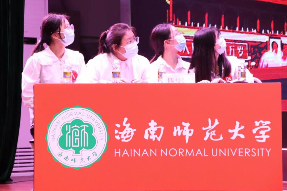 我校法学院学子在2023年四校宪法知识竞赛总决赛中勇夺桂冠，实现八连冠！